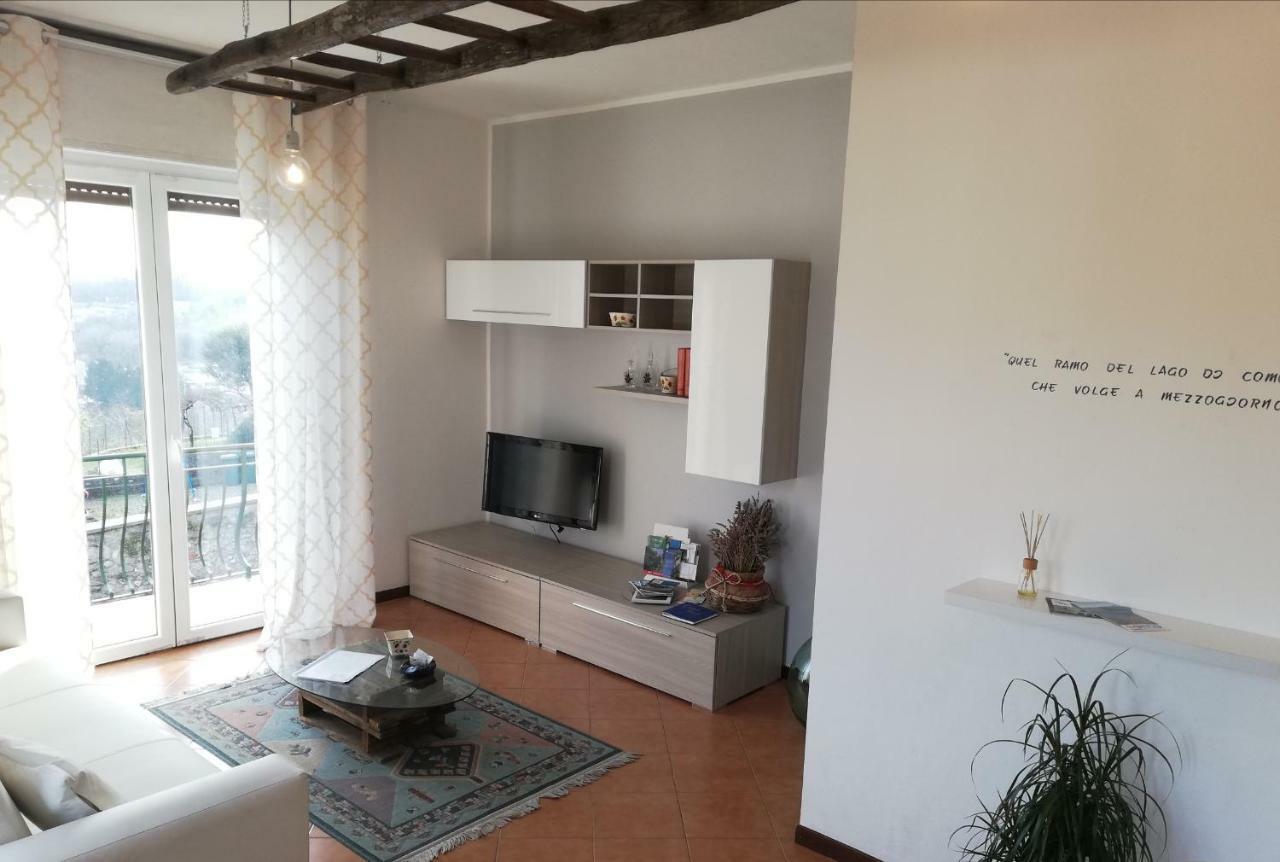 Como Ricky Apartment Cavallasca エクステリア 写真